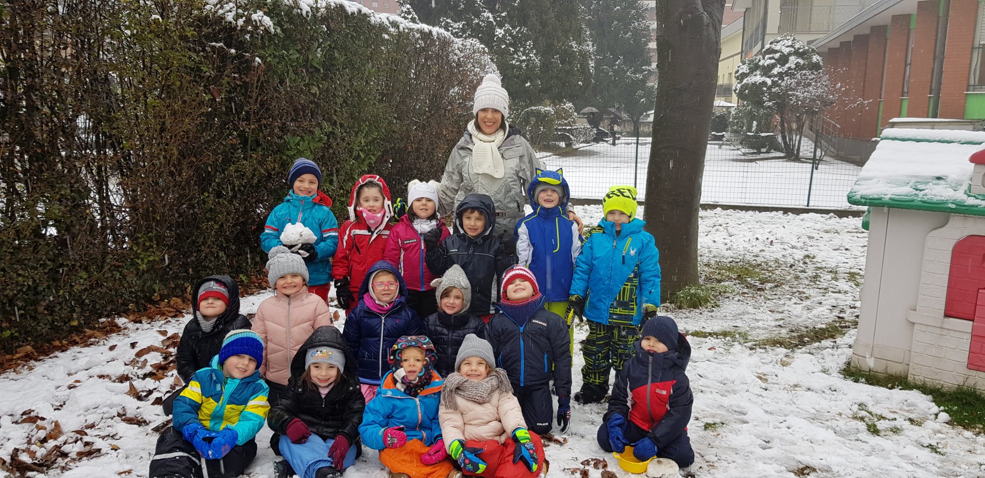 Meda, neve alla scuola dell'infanzia Giovanni XXIII
