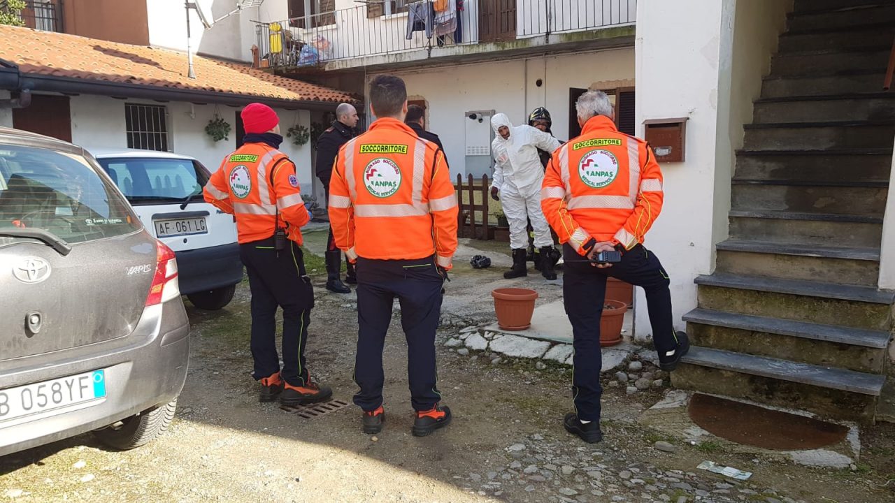 Cadavere in un appartamento nel centro di Arcore VIDEO E FOTO