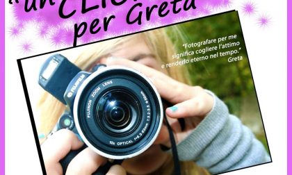 Un «click» per ricordare Greta e la sua passione per le foto