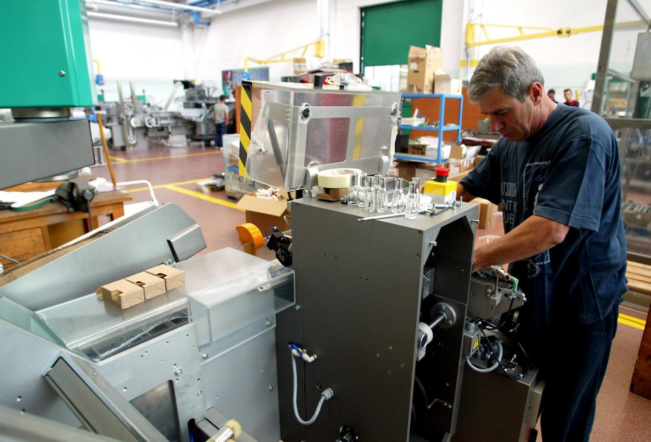Metalmeccanici: la ripresa  rallenta, aumentano i lavoratori in cassa integrazione
