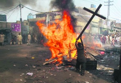 Villasanta: in Consiglio una mozione per difendere i cristiani perseguitati