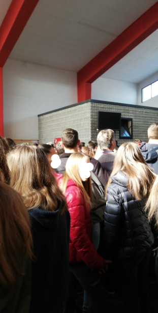 Studenti al gelo, protesta al “Vanoni”