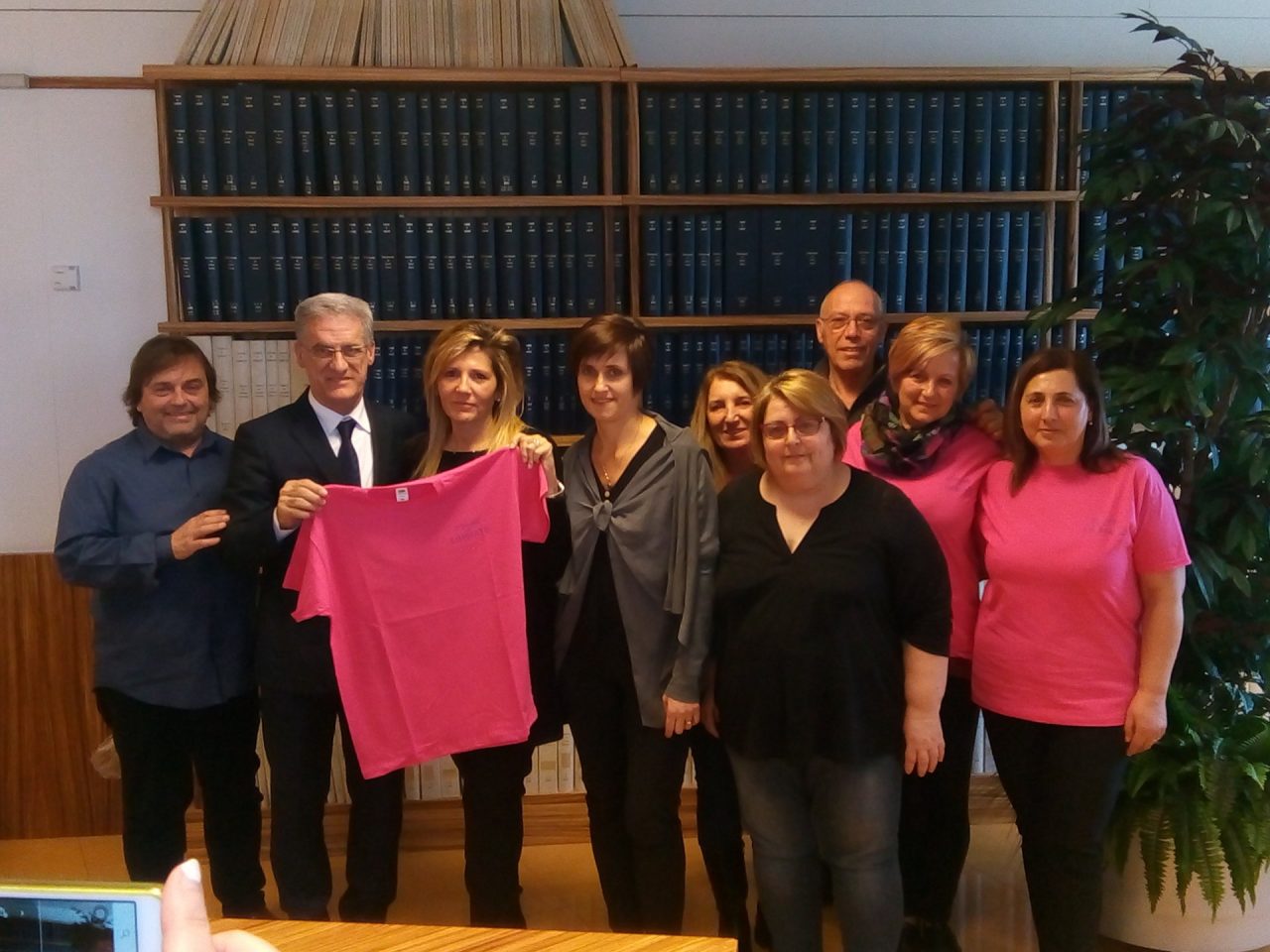 Corsa in rosa a Limbiate per aiutare l’oncologia