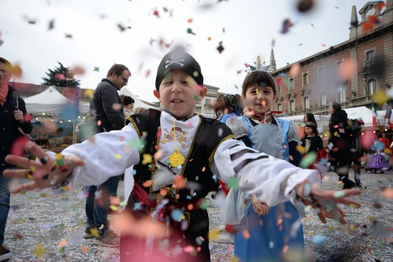 Carnevale a Monza, gli eventi in piazza Trento FOTO