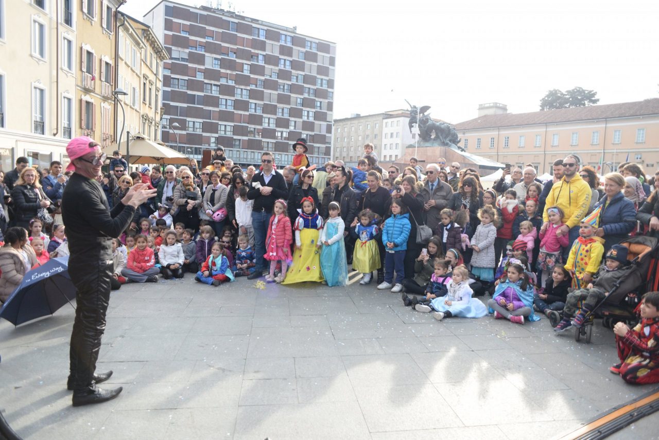 Carnevale bis a Monza, eventi per i bimbi e giochi antichi FOTO