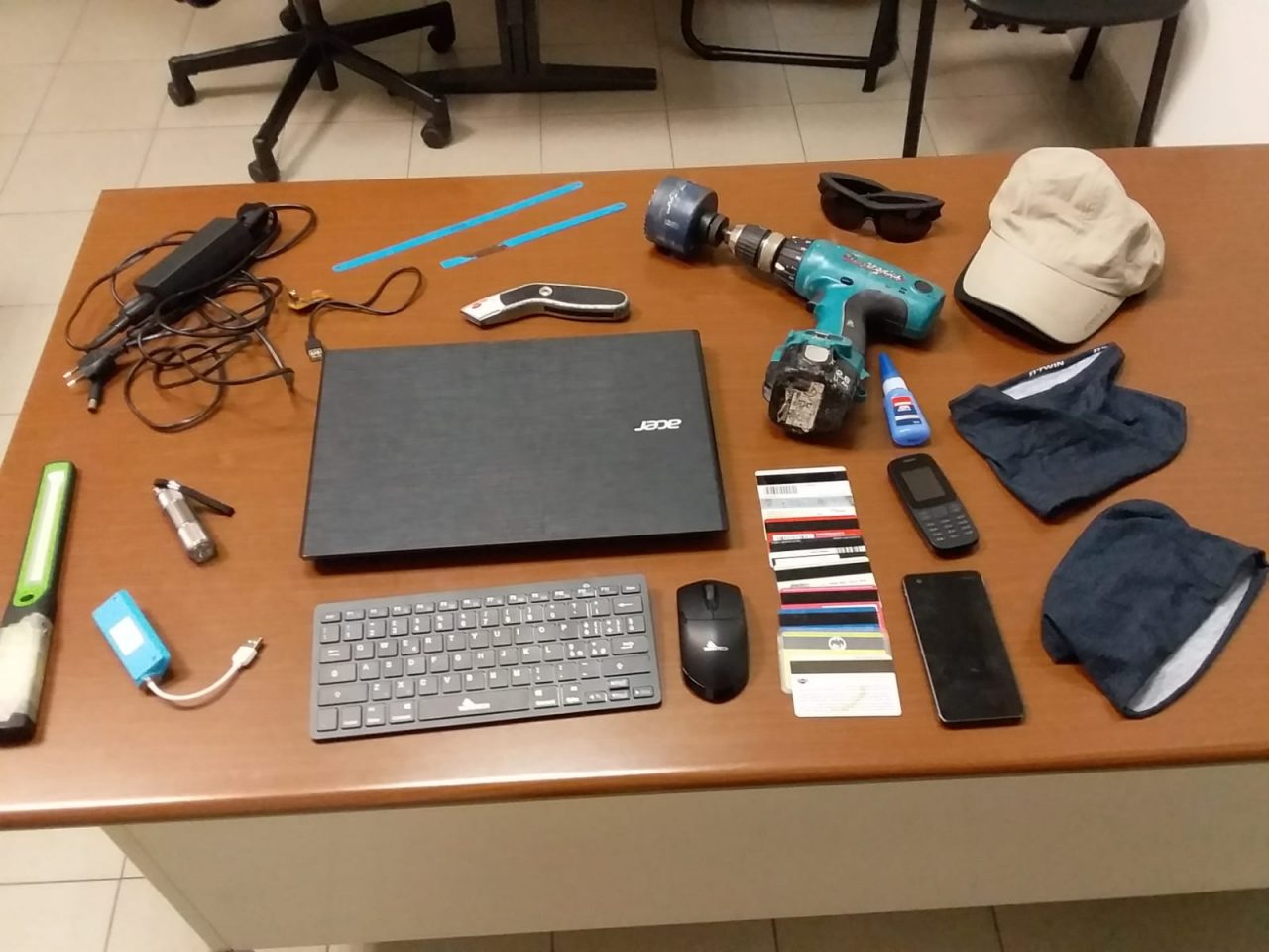 Attacco al bancomat, già liberi i due fermati