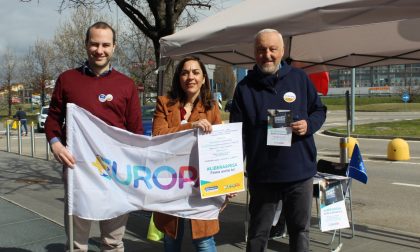 Negozi aperti la domenica: "Più Europa" raccoglie le firme