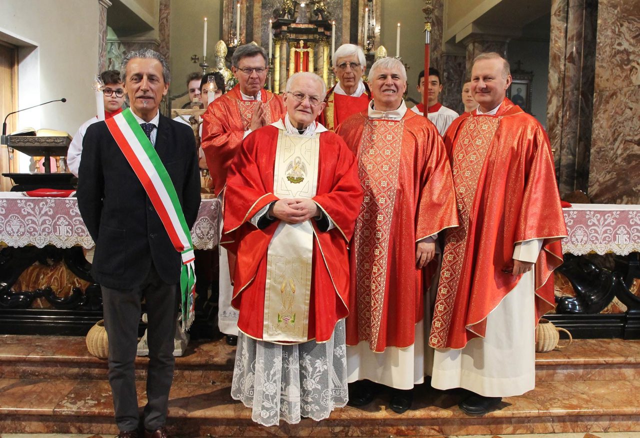 Don Eugenio festeggia il 50esimo (LE FOTO)