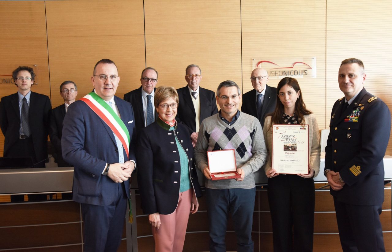 I versi di Fabrizio Bregoli incantano Villafranca di Verona
