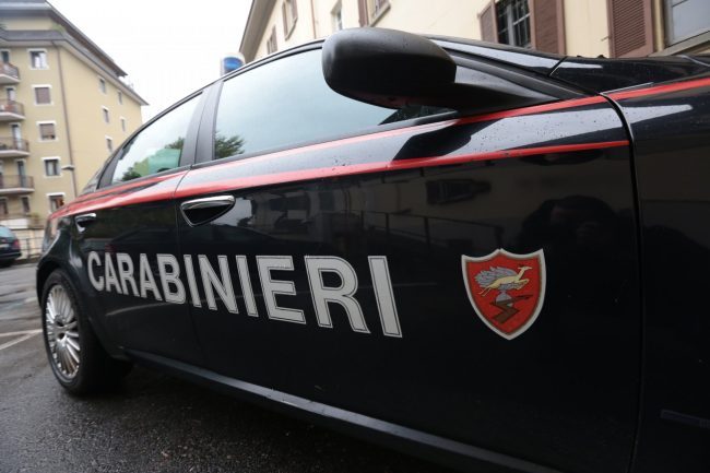 Impiegato non paga l’avvocato e finisce in carcere
