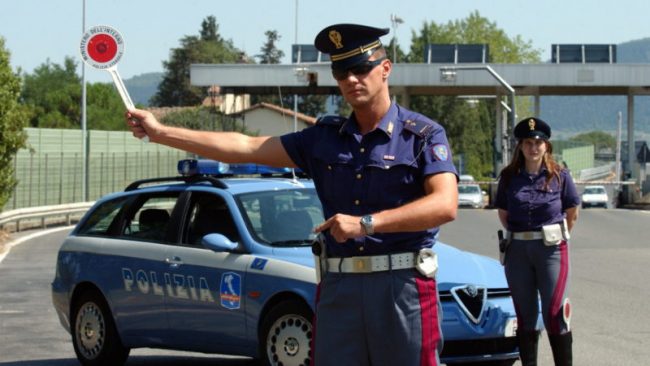 Fermato sulla A4 un mezzo carico di pesce fresco: la merce viaggiava a 11 gradi invece che a 4