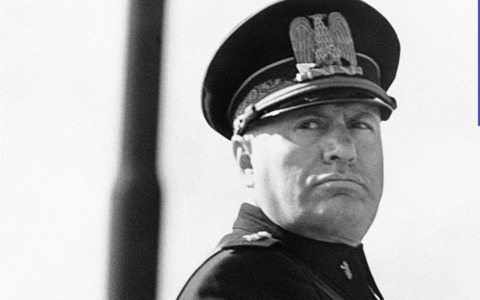 Indipendenza a Sinistra Italiana: “Vi aspettiamo alla presentazione del libro su Mussolini”
