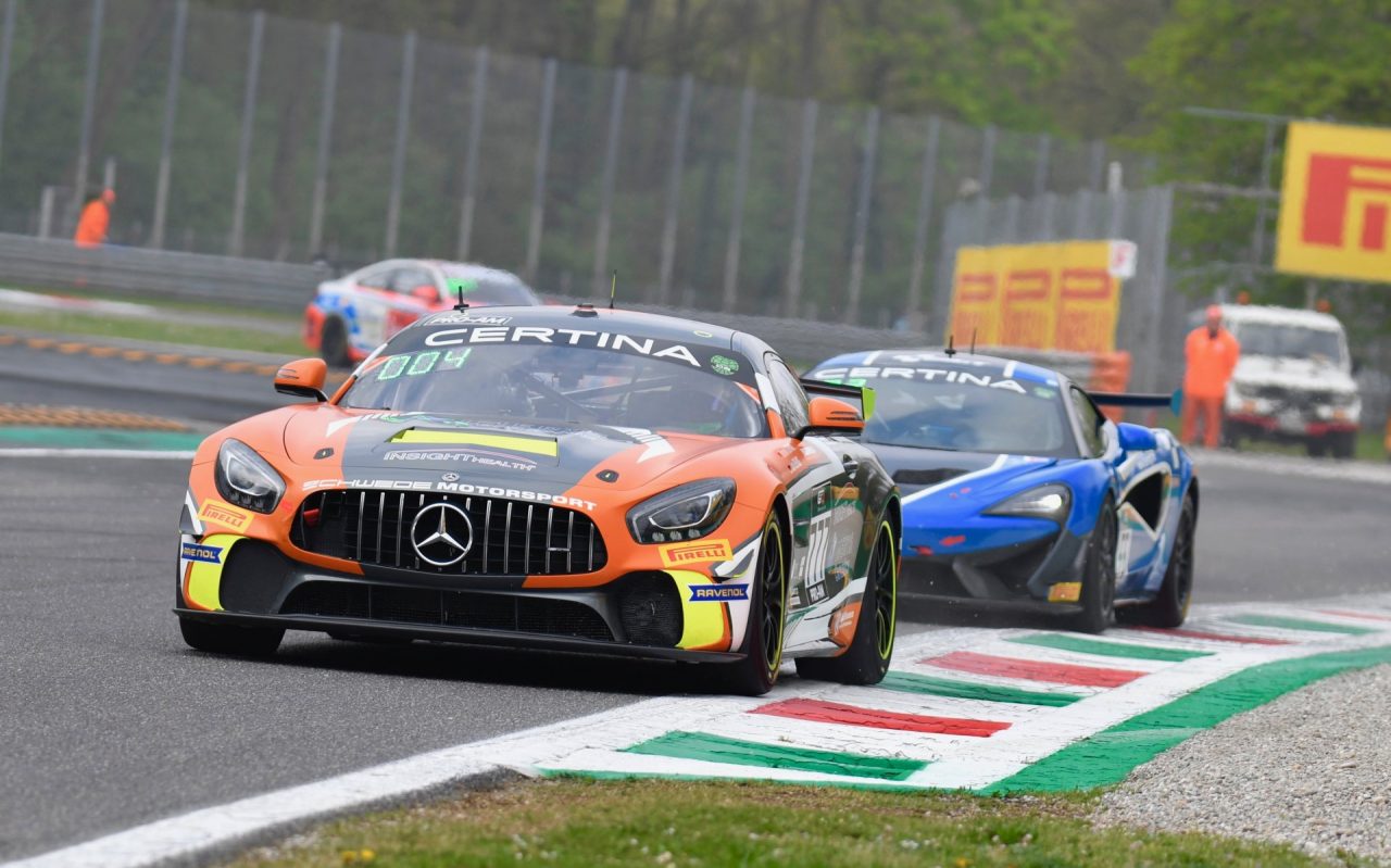 L’Autodromo si scalda con la 3 ore Gran Turismo
