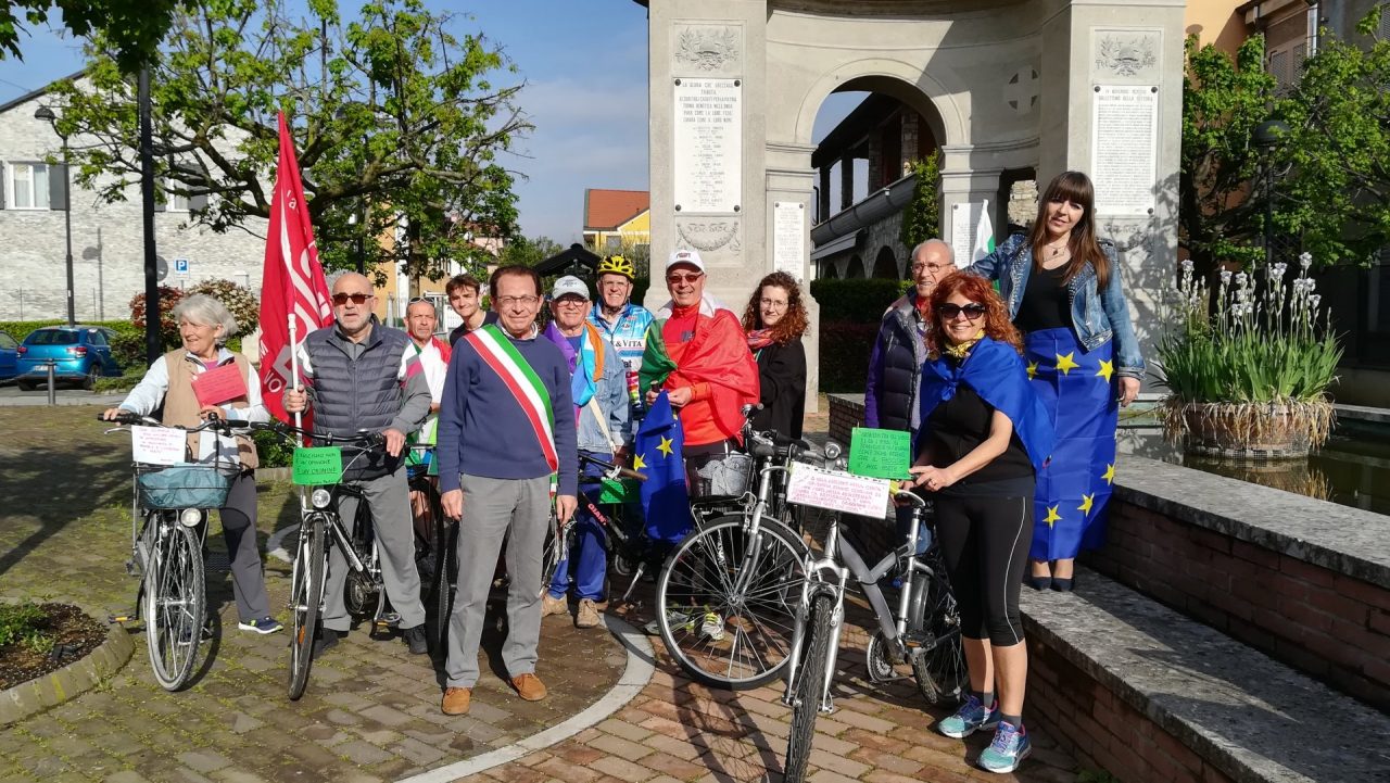 Festa della Liberazione sull’Adda fra bici, murales e cerimonie FOTO