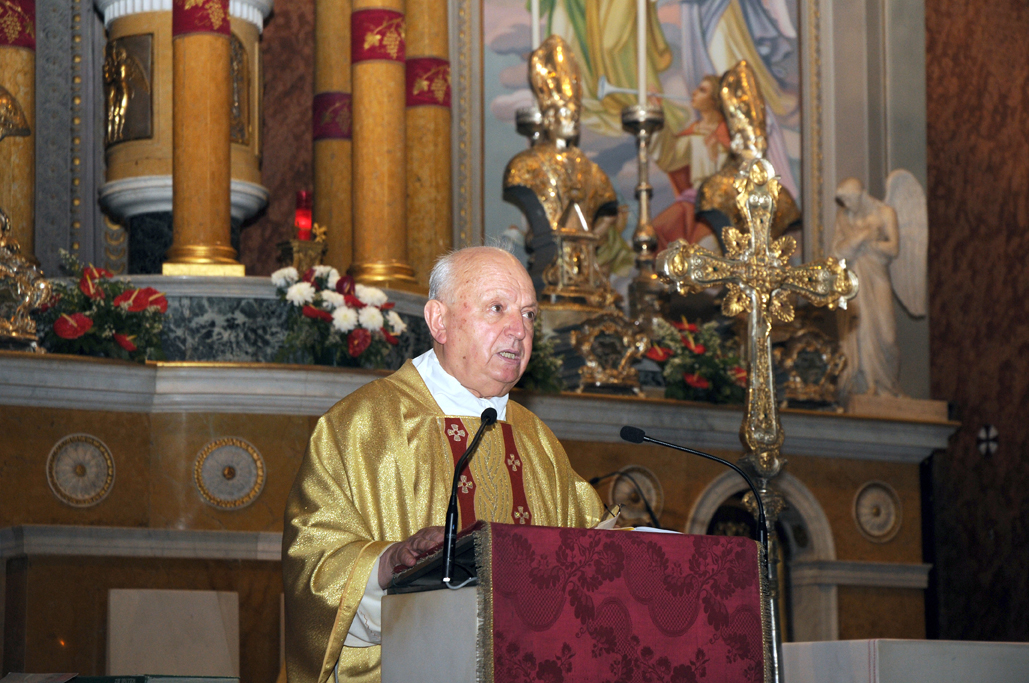 Giussano, addio a monsignor Angelo Sala
