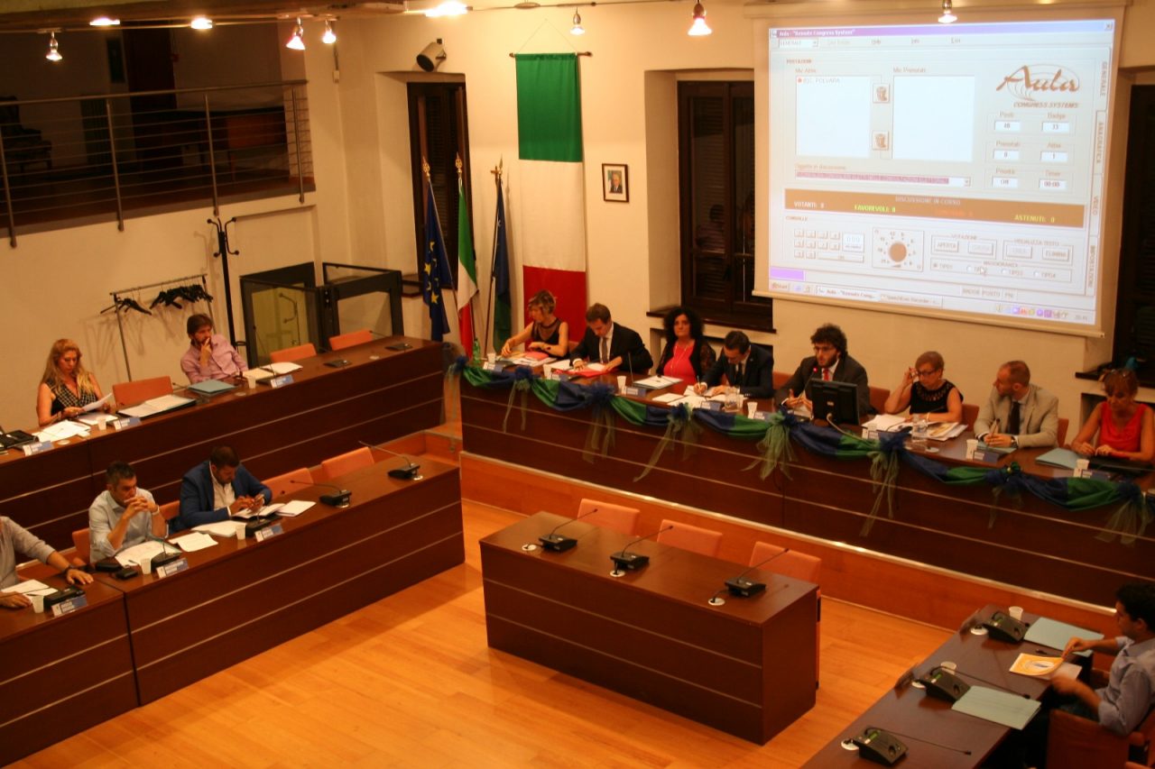 Bilancio in ritardo, la minoranza scrive al prefetto