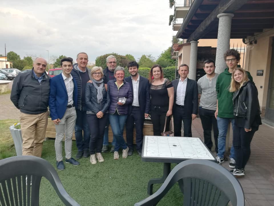 Aperitivo con i candidati a Europa e Comune