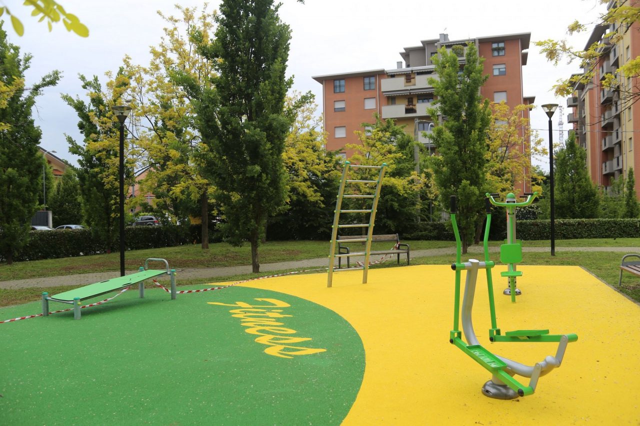 Nei giardini pubblici è arrivata una palestra a cielo aperto – FOTO