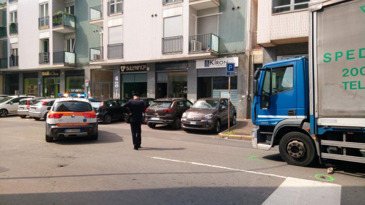 Incidente mortale, è polemica sull’incrocio: “E’ pericoloso, servono le telecamere”