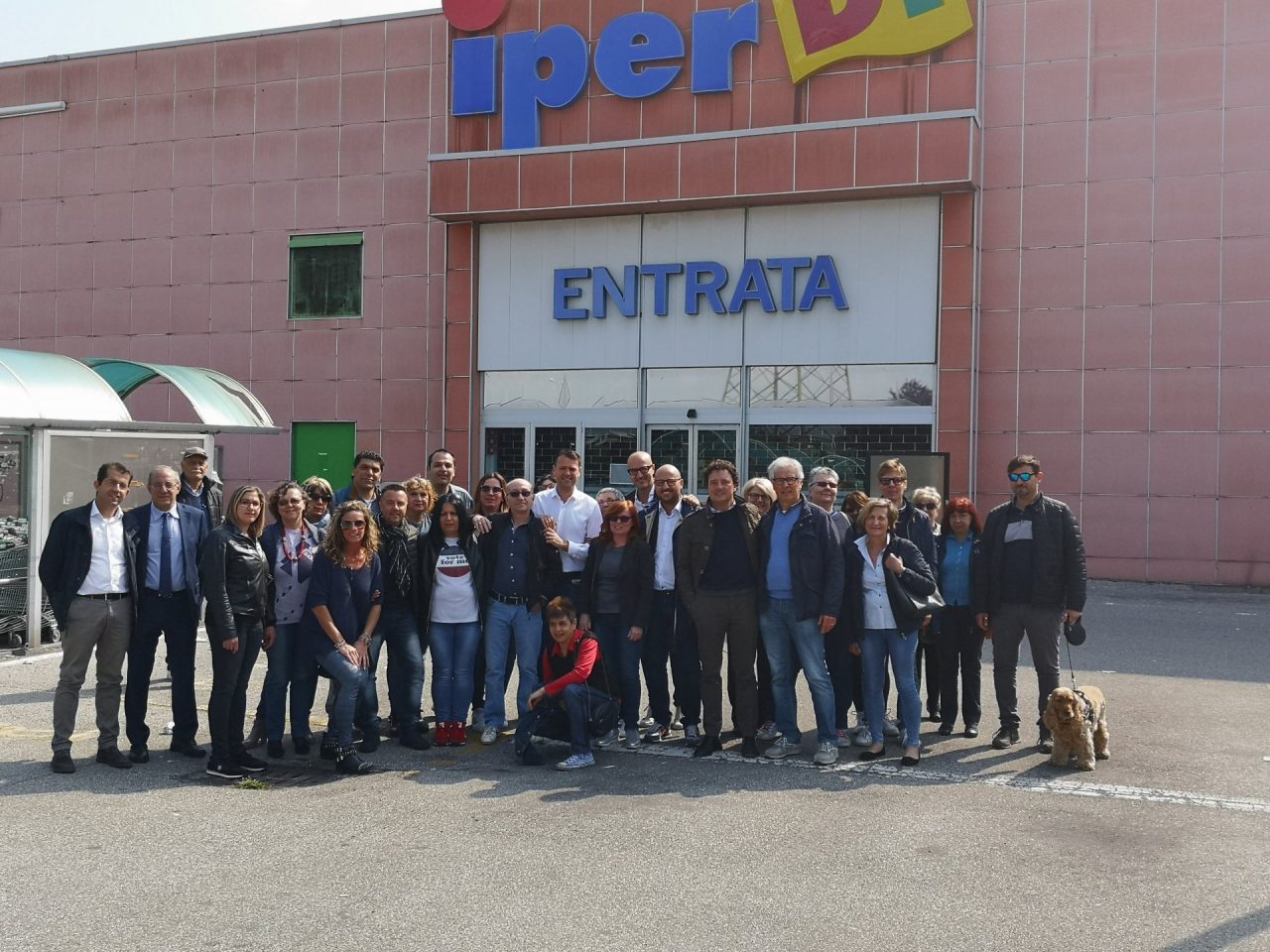Ore decisive per i lavoratori Iperdì