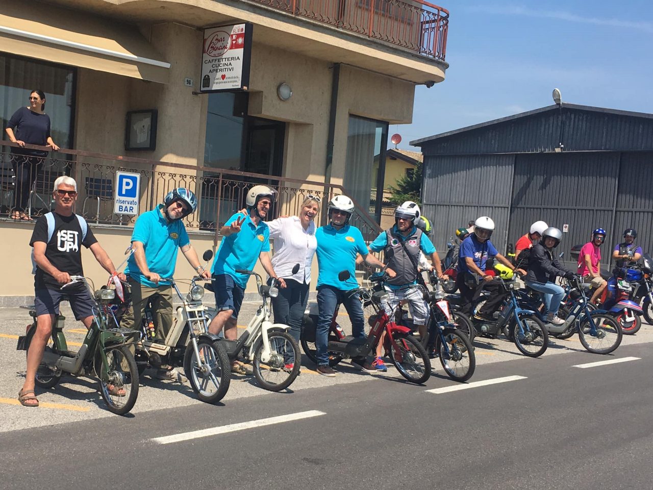 Ciao, successo per il primo raduno dei mitici motorini