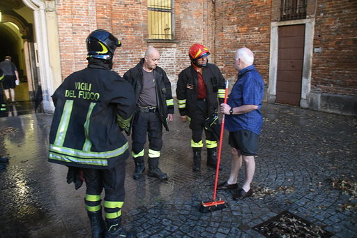 Temporale, convento sott’acqua. La rabbia – IL VIDEO