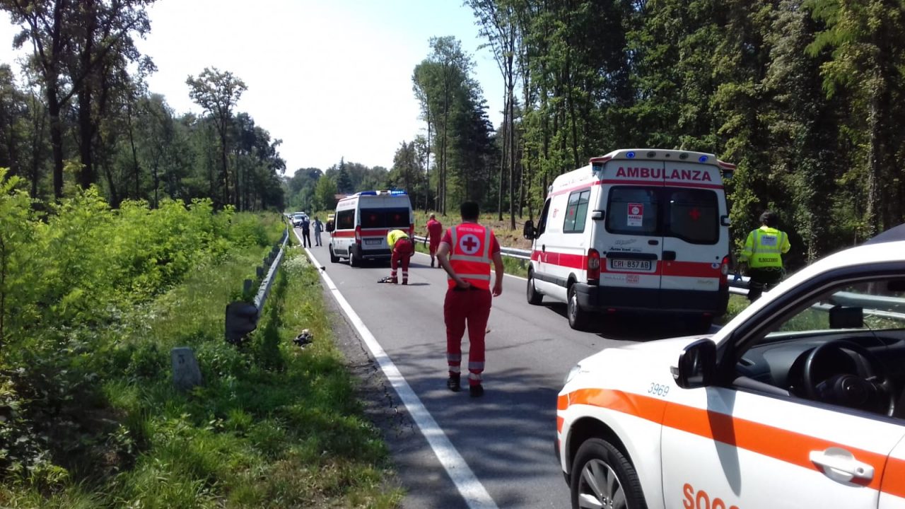 Investiti due ciclisti a Lentate sul Seveso, uno è gravissimo FOTO