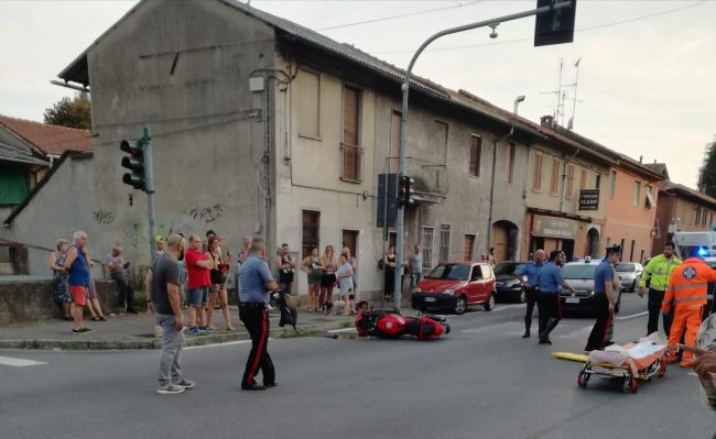 Poliziotto muore in un tragico incidente stradale
