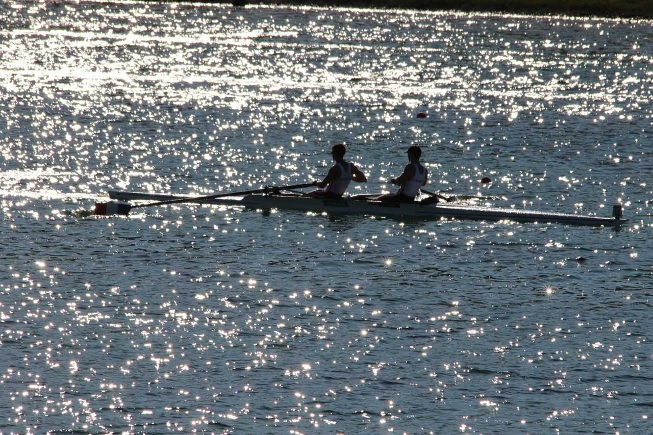 La Canottieri Tritium si tinge di azzurro e vola a Tokyo per i Mondiali Juniores