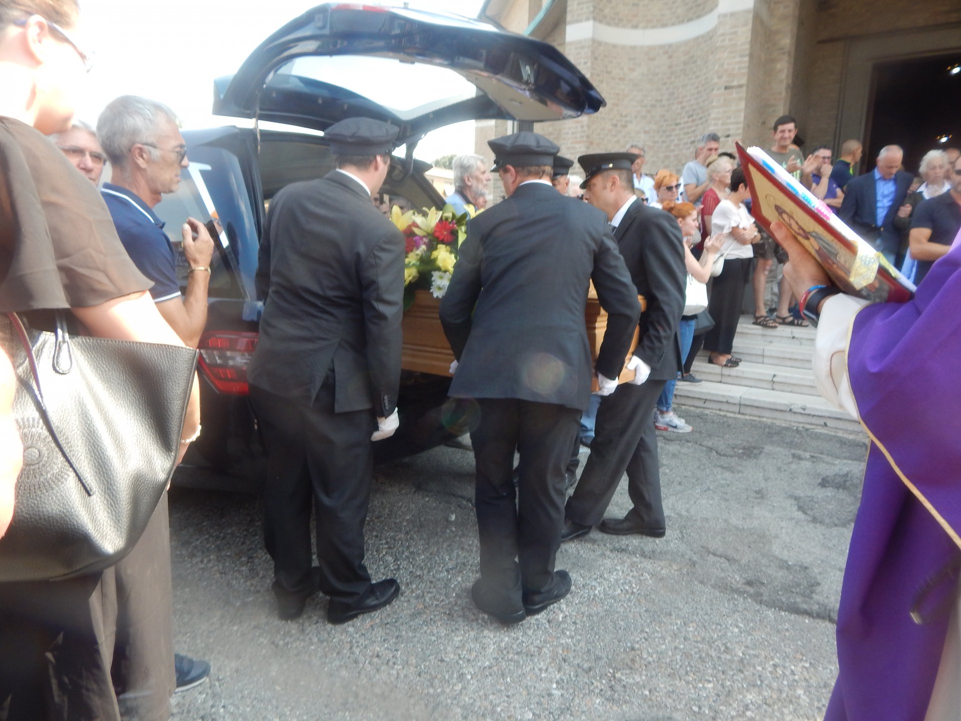 Seveso: funerali di Matteo Ronzoni