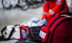 Pensionato muore stroncato da un malore: «I defibrillatori dei soccorritori erano scarichi»