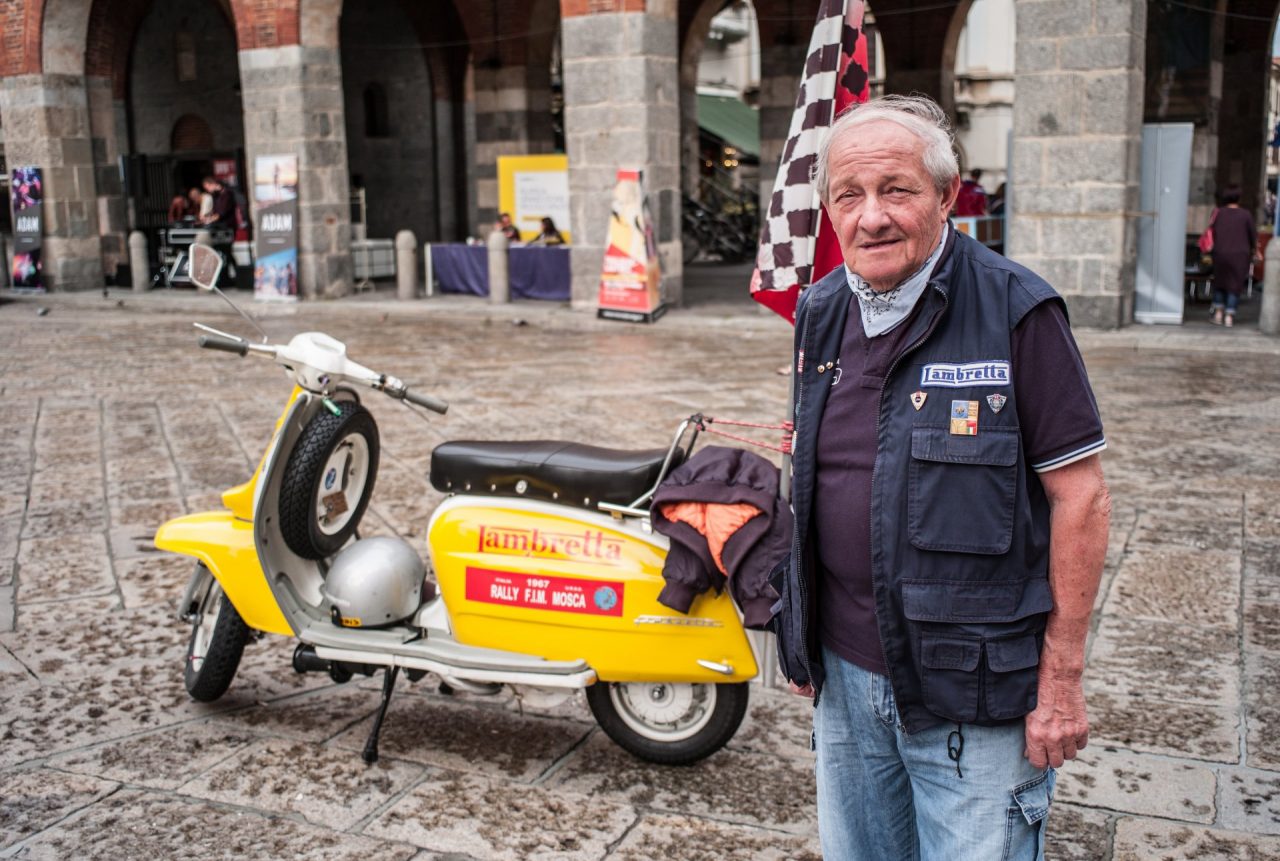 Da mezzo secolo in sella alla sua Lambretta