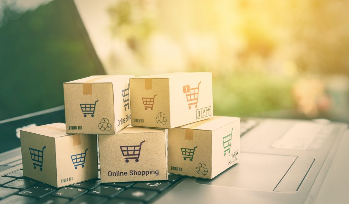Fare affari online: come spendere bene e non farsi “fregare”
