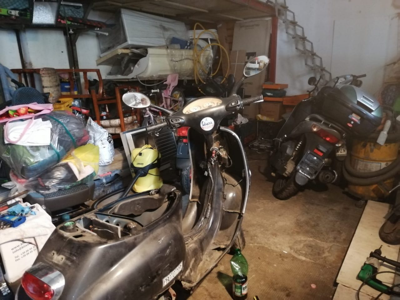 Officina abusiva: sigilli e maxi sanzione