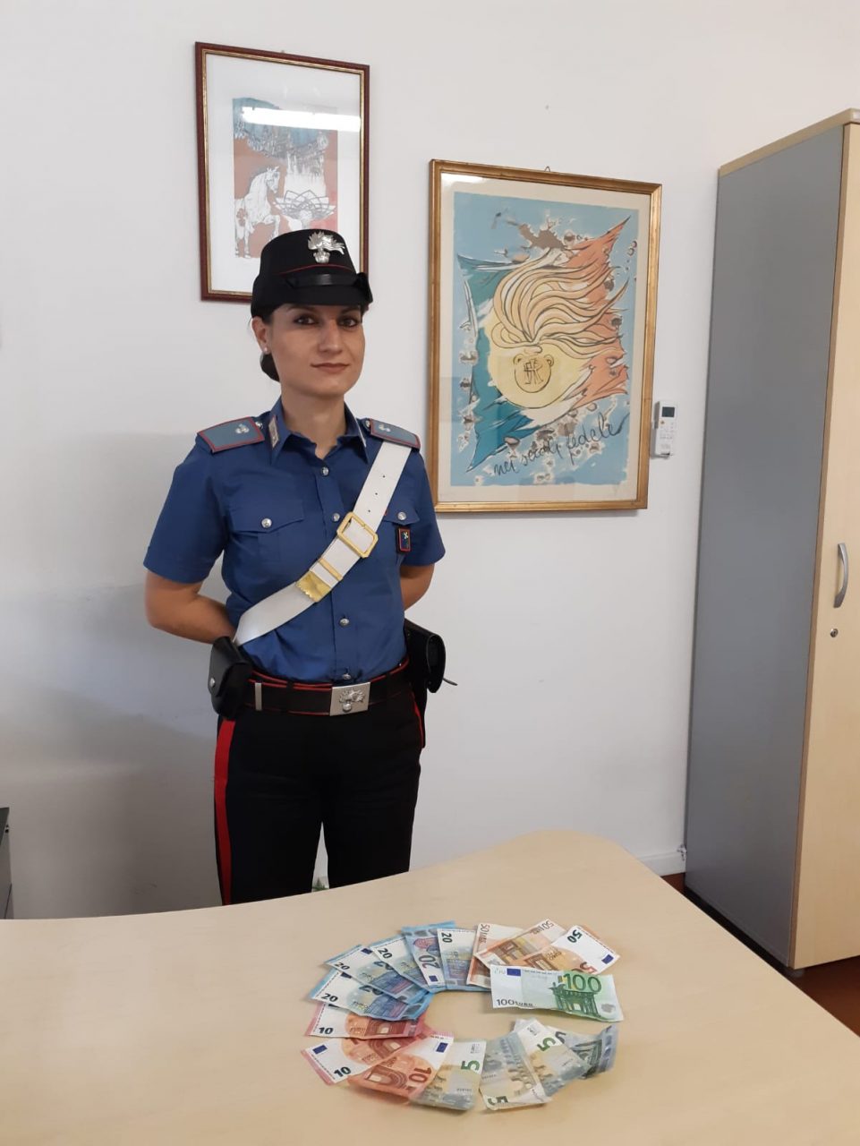 Giussano: beccato mentre cede droga, fugge in auto, ma viene arrestato