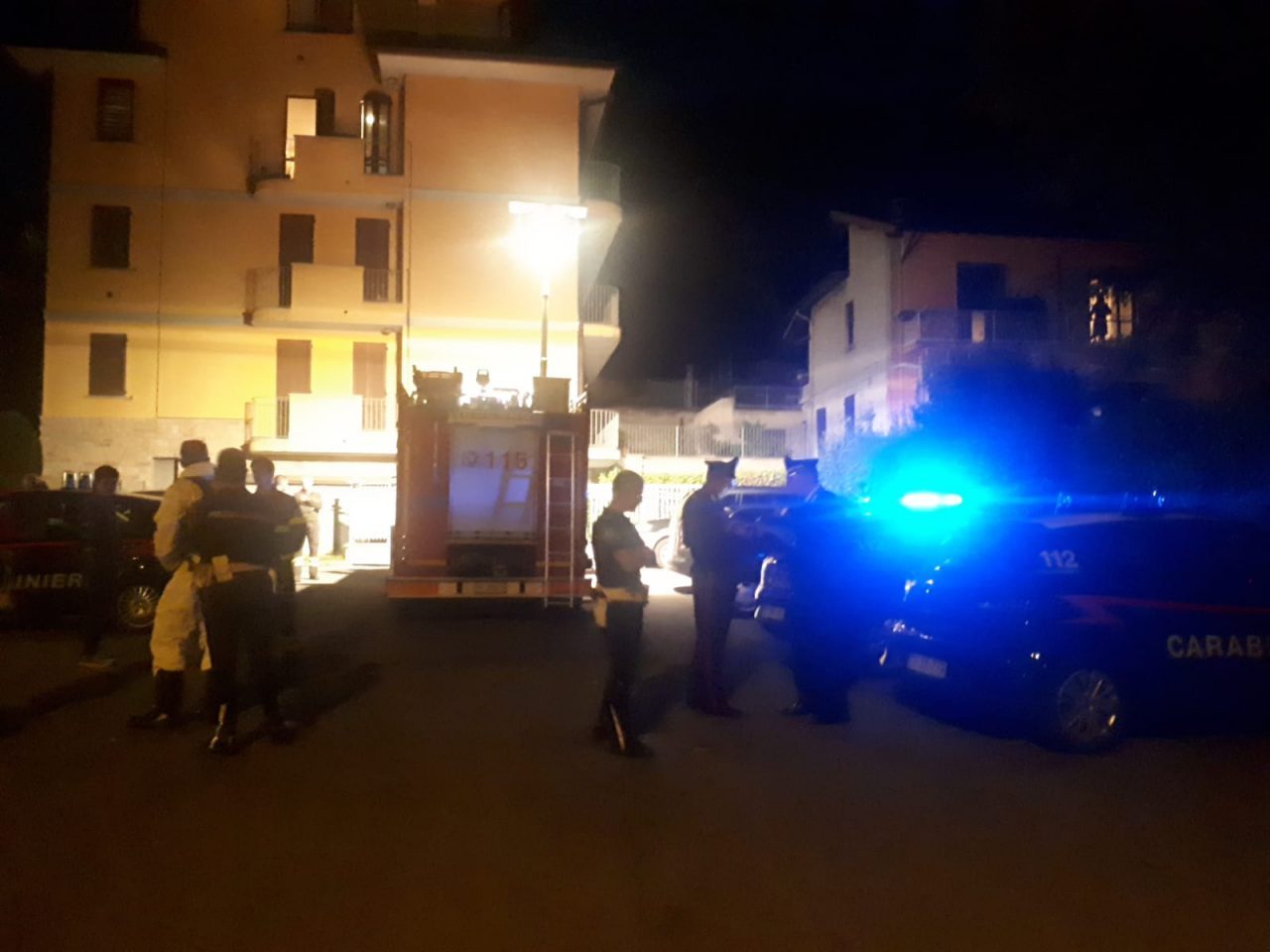 Madre e figlio trovati morti in casa: erano deceduti da giorni
