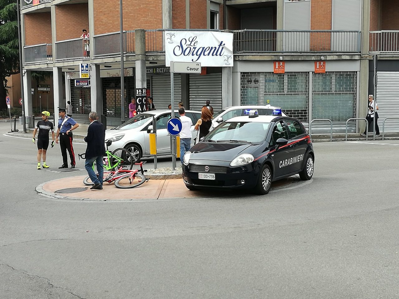 Elisoccorso a Renate per soccorrere un ciclista