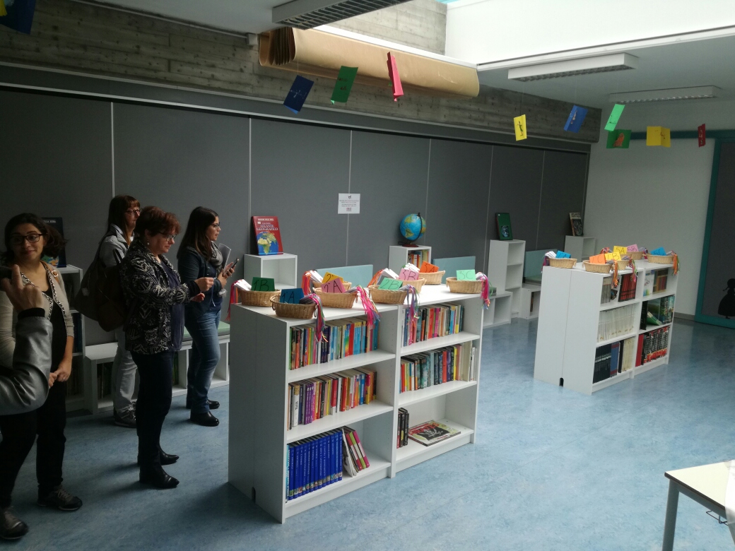 Un’aula polifunzionale: regalo di mamme e papà