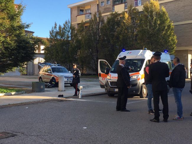 Minorenne accoltella un ragazzo ad Abbiategrasso: è per un debito di droga