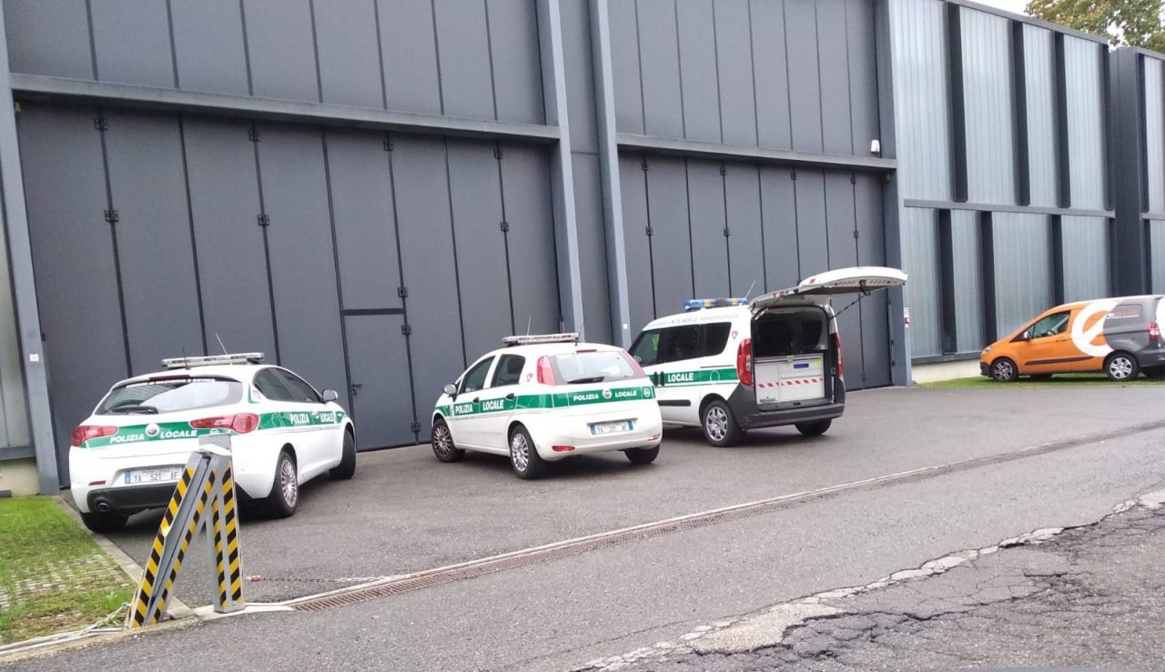 Infortunio sul lavoro a Macherio: soccorso un 23enne