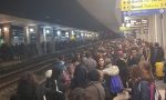Foto e video di una serata da dimenticare in stazione a Monza