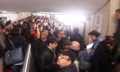 Cancellazioni, guasti e ritardi: mattinata difficile per i pendolari Trenord