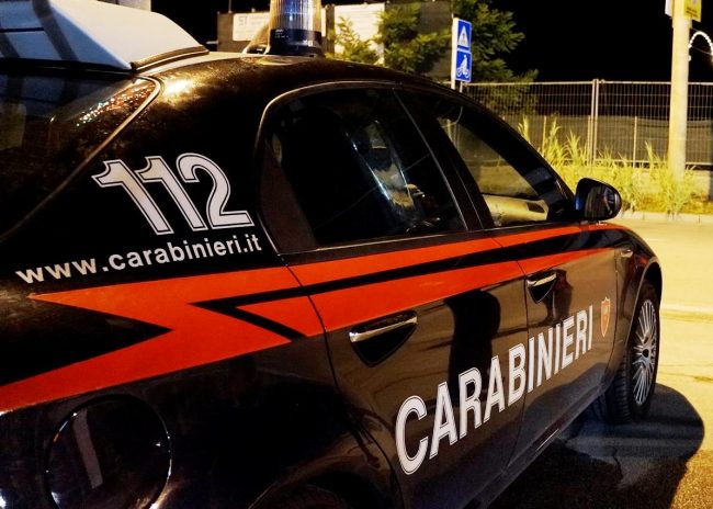 Lite ad Agrate, accoltellato un 51enne