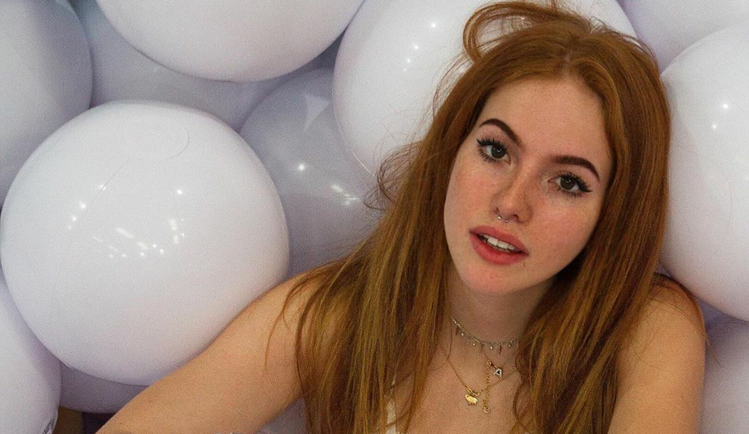 Anna Ciati: vent’anni e mezzo milione di follower VIDEO
