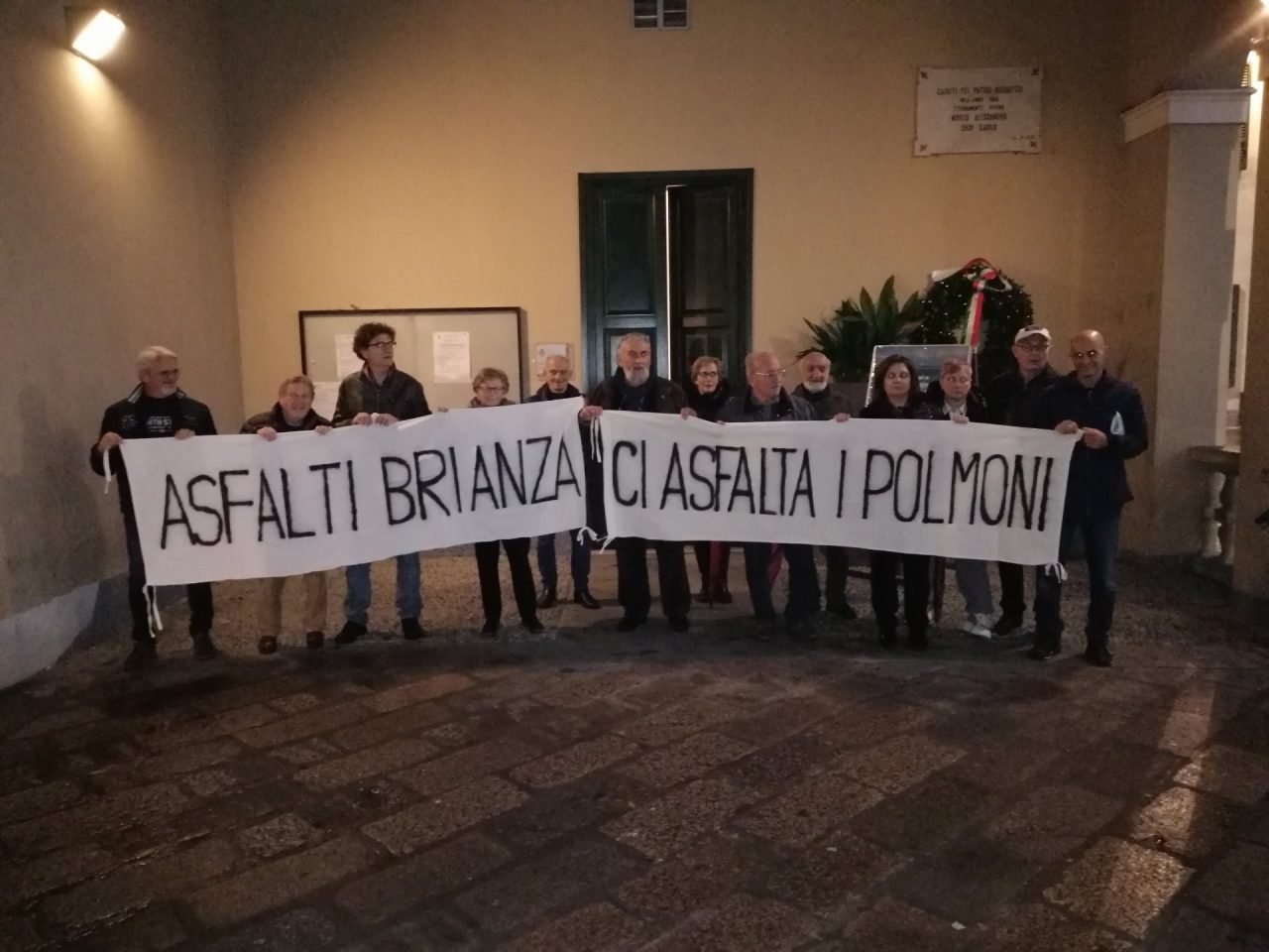 Comitato di Quartiere Sant’Albino in piazza contro Asfalti Brianza