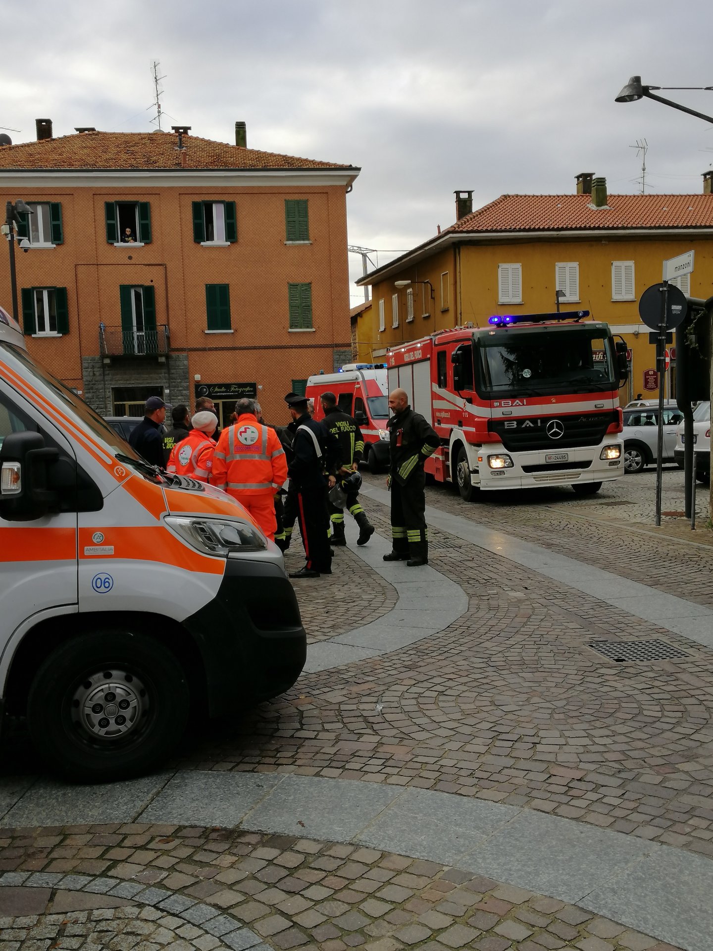 Cornate Allarme incendio a Colnago in via Manzoni