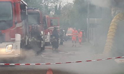 Incendio in abitazione: Vigili del Fuoco impegnati a Seveso FOTO VIDEO