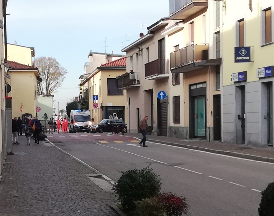 Investita sulle strisce: ferita un’anziana FOTO