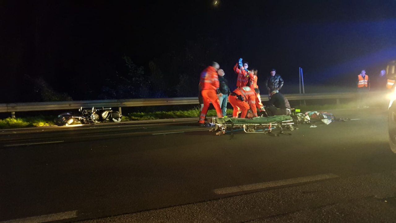 Incidente a Bellusco, motociclista gravissimo VIDEO E FOTO