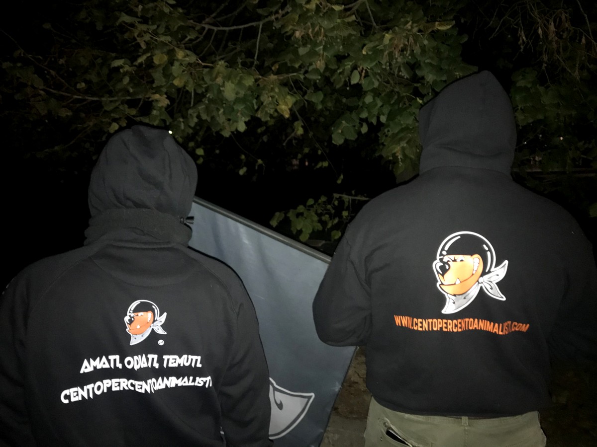 Ronde anticaccia per dire basta agli spari vicino alle case